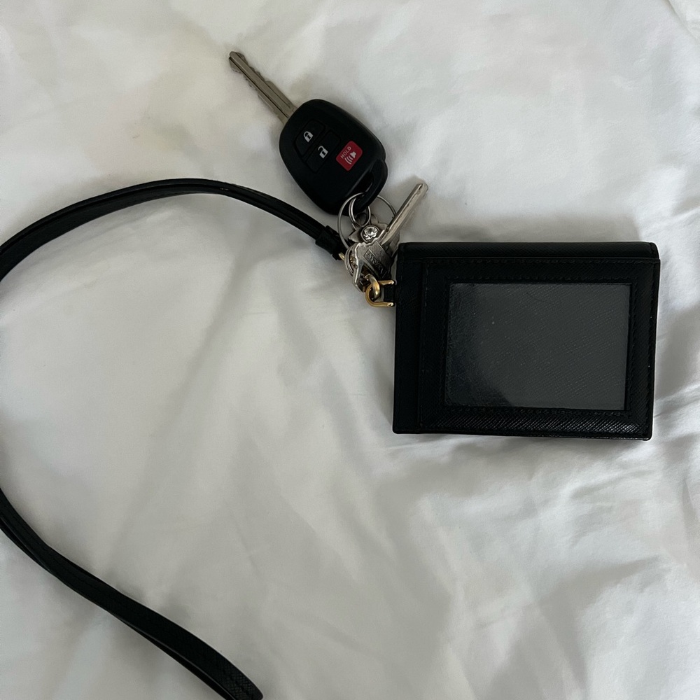 Authentic prada keychain wallet - Picture 4 of 5